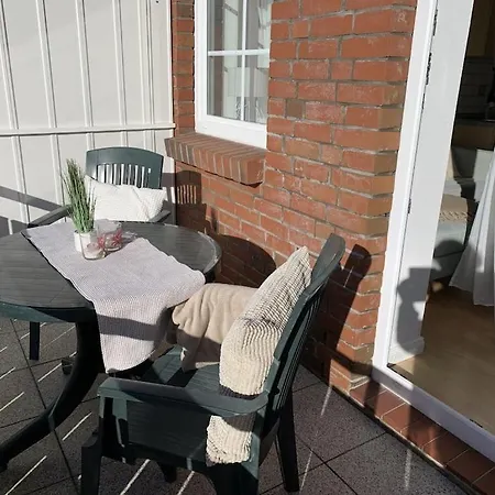 1-bedroom *